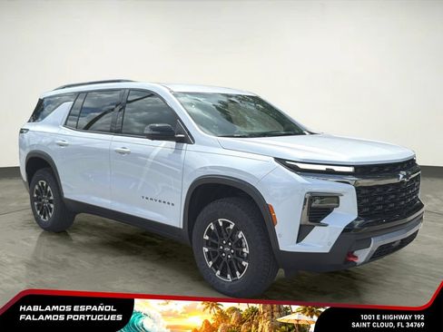 New 2026 Chevrolet Traverse Z71 w/ Enhanced Driving Package AWD/4WD image 9