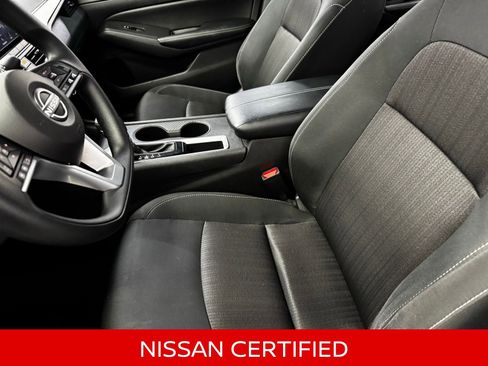 Certified 2025 Nissan Altima 2.5 SV FWD image 13