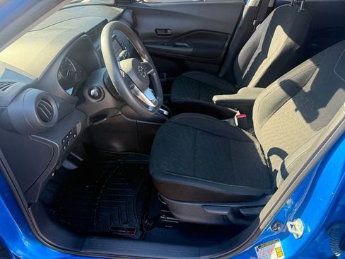 Used 2021 Nissan Kicks S image 14