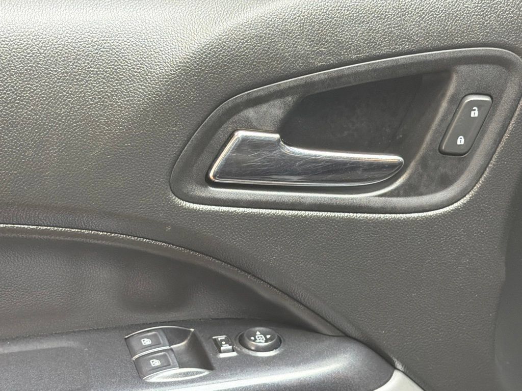 Used 2021 Chevrolet Colorado LT w/ Fleet Safety Package RWD image 21