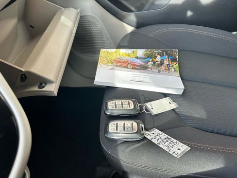 Used 2019 Chrysler Pacifica Touring Plus w/ Tire & Wheel Group image 16