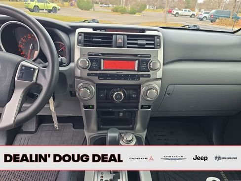 Used 2013 Toyota 4Runner SR5 image 18