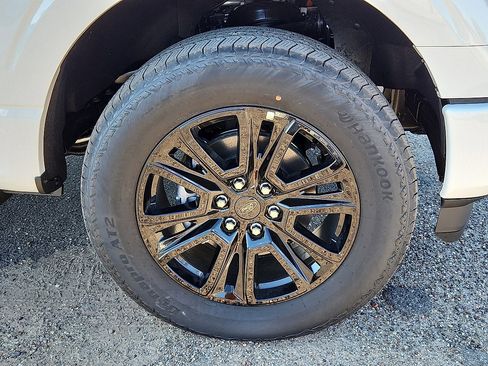 New 2025 Ford F150 Platinum w/ Equipment Group 702A High image 6