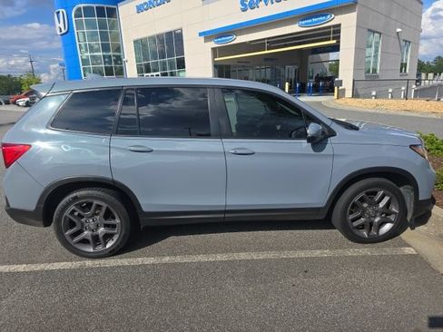Certified 2022 Honda Passport EX-L image 2