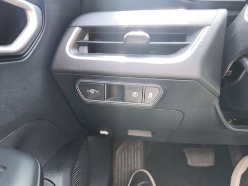 Used 2025 Kia K4 FWD image 21