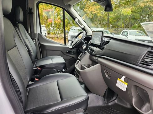 New 2026 Ford Transit 250 148 Medium Roof w/ Load Area Protection Package image 11