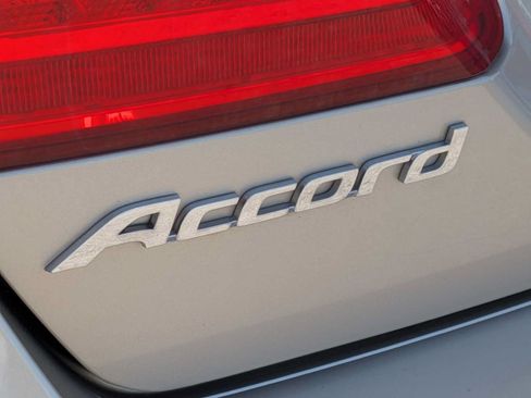 Used 2014 Honda Accord EX-L image 11