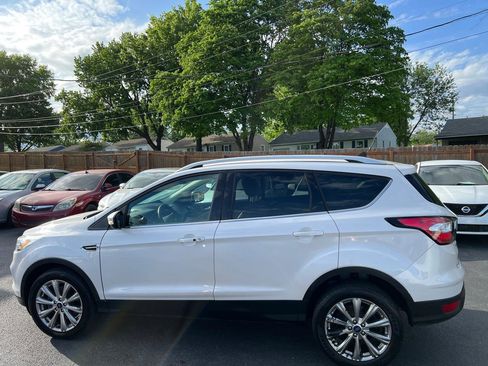 Used 2018 Ford Escape Titanium w/ Ford Safe & Smart Package FWD image 2