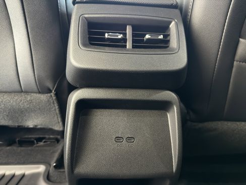 New 2026 Chevrolet Equinox EV RS image 20