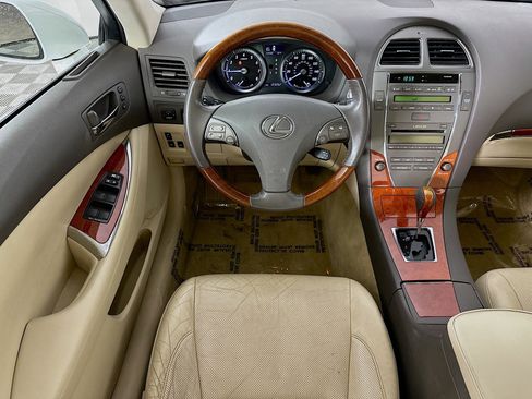 Used 2010 Lexus ES 350 image 24