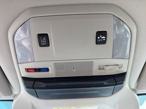 Used 2019 Subaru Ascent Limited AWD/4WD image 42