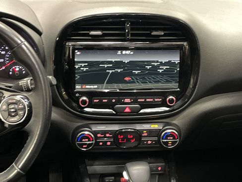Used 2022 Kia Soul GT-Line image 31