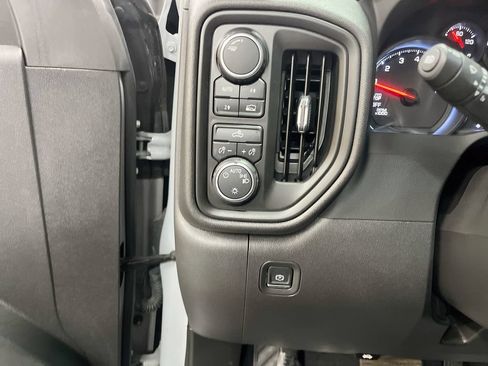 Used 2025 Chevrolet Silverado 1500 Custom w/ Turbomax Blackout Package AWD/4WD image 10