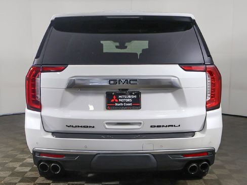 Used 2021 GMC Yukon Denali w/ Denali Premium Package image 21