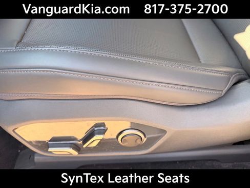 Certified 2024 Kia EV9 Light Long Range RWD image 15