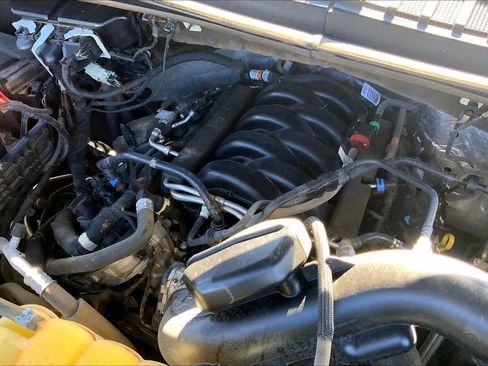 Used 2020 Ford F150 Lariat w/ FX4 Off-Road Package image 32