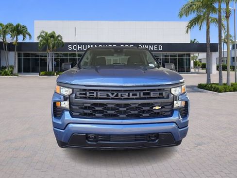 Used 2024 Chevrolet Silverado 1500 Custom image 2