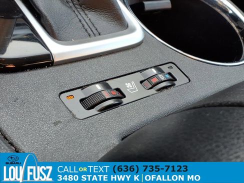 Used 2018 Toyota Highlander Limited image 17