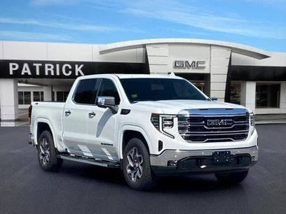 New 2026 GMC Sierra 1500 SLT w/ SLT Premium Plus Package