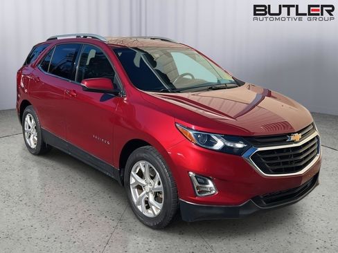 Certified 2018 Chevrolet Equinox LT image 2