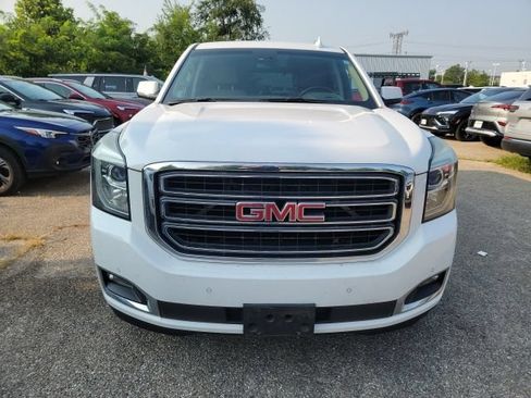 Used 2015 GMC Yukon SLE w/ Convenience Package AWD/4WD image 2