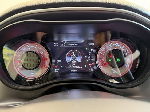 Used 2019 Dodge Challenger R/T Scat Pack w/ Shaker Package image 10