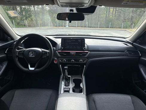 Used 2021 Honda Accord LX image 27