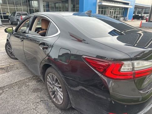 Used 2018 Lexus ES 350 w/ Premier Package FWD image 3