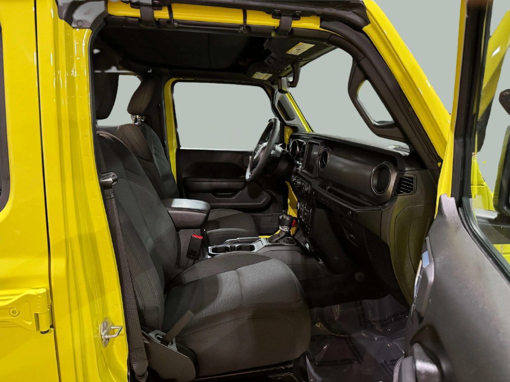 Used 2023 Jeep Wrangler Unlimited Sport AWD/4WD image 24