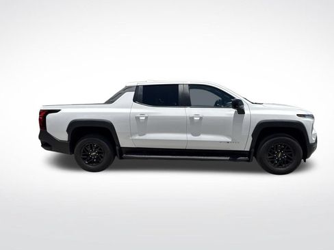 Used 2024 Chevrolet Silverado EV W/T AWD/4WD image 4
