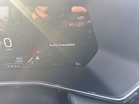 New 2026 GMC Canyon Elevation w/ Convenience Package image 15