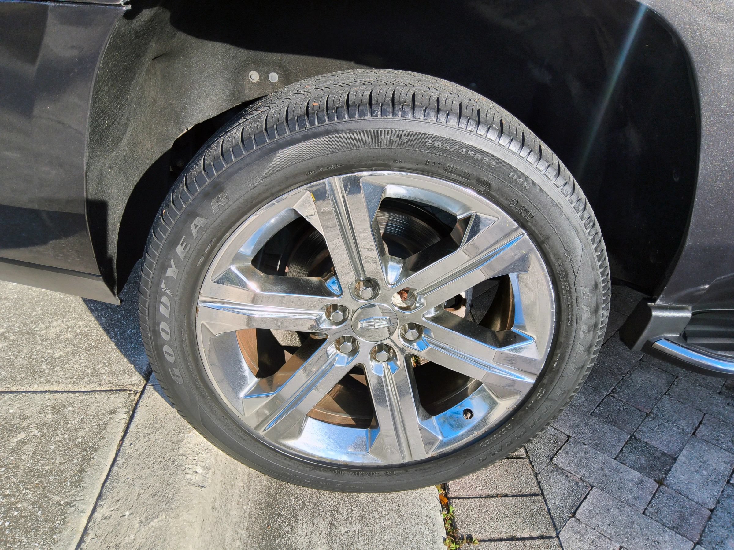 Used 2016 Cadillac Escalade Luxury AWD/4WD image 49