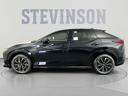 Used 2026 Lexus RZ 450e AWD w/ Cold Area Package image 4