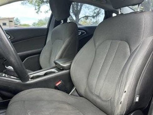 Used 2016 Chrysler 200 Limited w/ Anniversary Edition image 13
