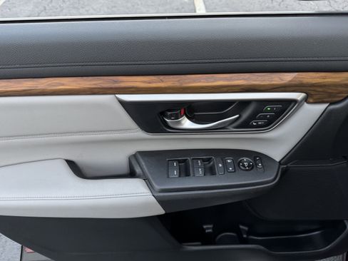 Used 2019 Honda CR-V EX-L image 19