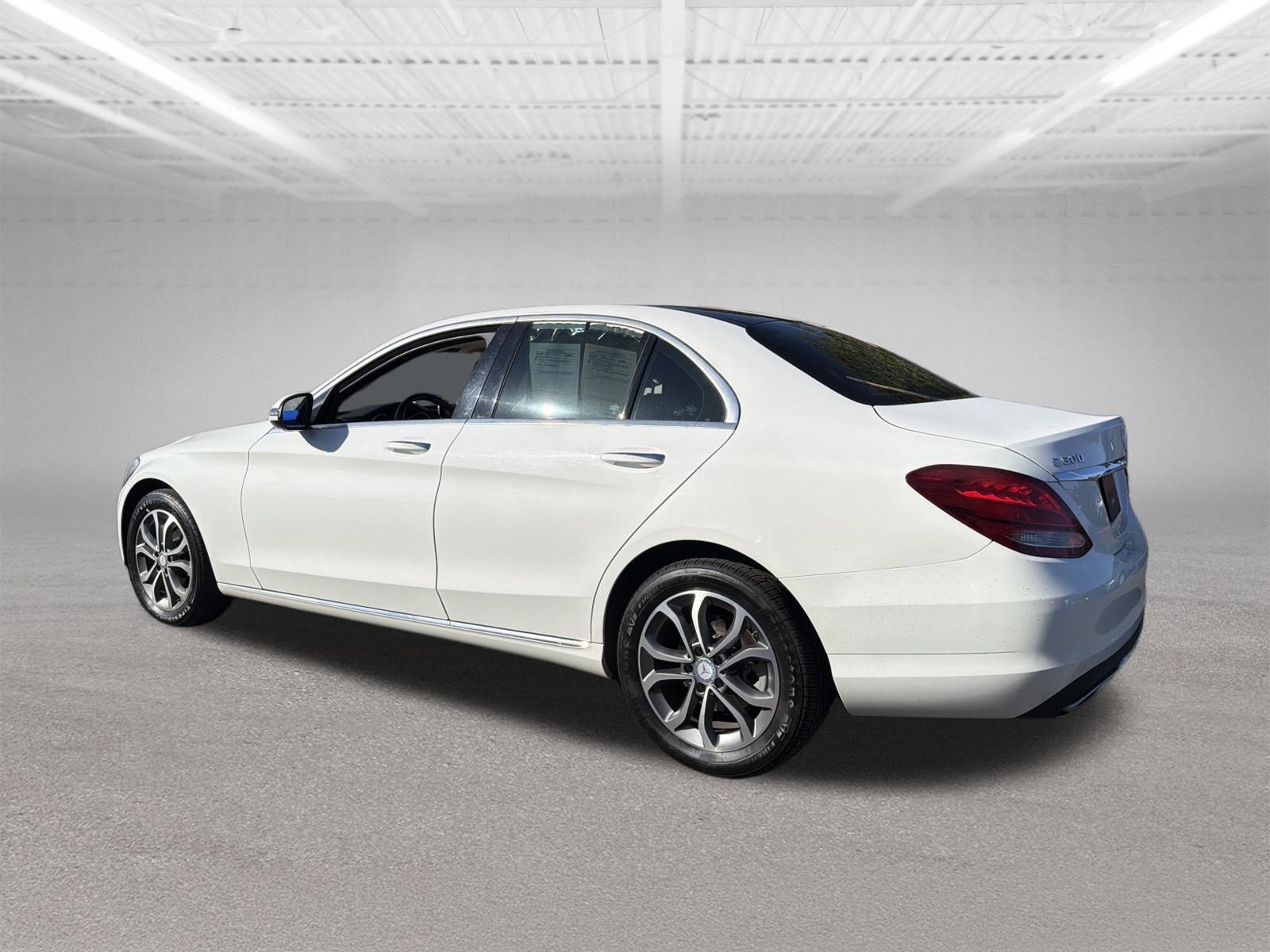 Used 2017 Mercedes-Benz C 300 4MATIC Sedan image 3