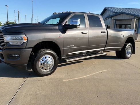 Used 2023 RAM 3500 Laramie AWD/4WD image 5