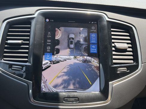 Certified 2024 Volvo XC90 B6 Ultimate AWD/4WD image 25