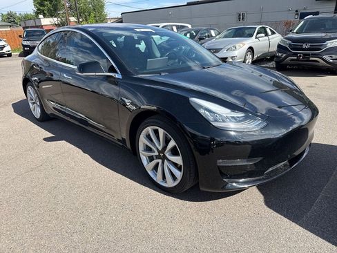 Used 2018 Tesla Model 3 Long Range AWD/4WD image 4