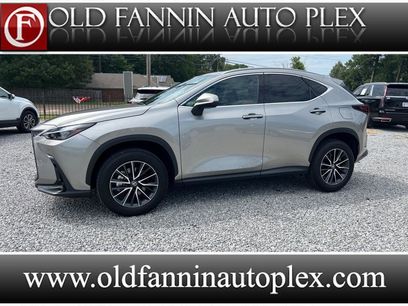 Used 2025 Lexus NX 250 FWD w/ Towing Package (2000 Lbs)