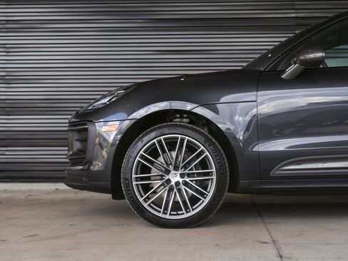 New 2026 Porsche Macan T AWD/4WD image 13