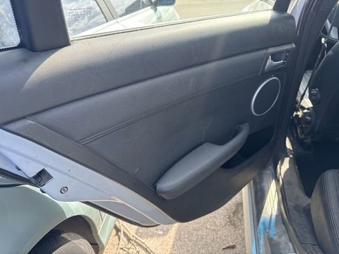 Used 2009 Pontiac G8 w/ Premium Package image 10