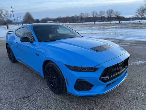 Used 2024 Ford Mustang GT Premium w/ GT Performance Package image 31