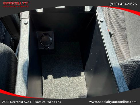 Used 2022 Subaru Outback Premium image 29