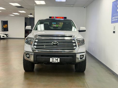 Used 2020 Toyota Tundra Limited w/ Limited Premium Package AWD/4WD image 3