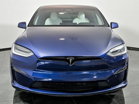 Used 2023 Tesla Model X AWD/4WD image 4