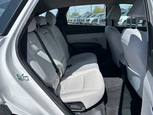 Used 2022 Hyundai Tucson Limited AWD/4WD image 24