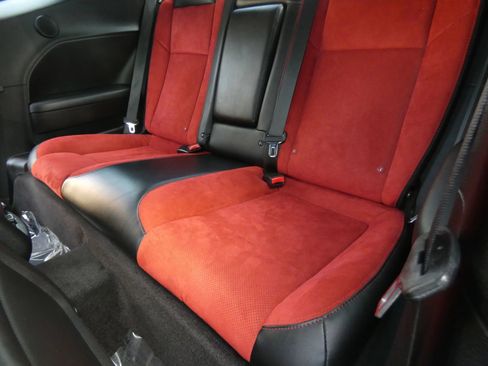 Used 2017 Dodge Challenger R/T Scat Pack w/ Dynamics Package image 54