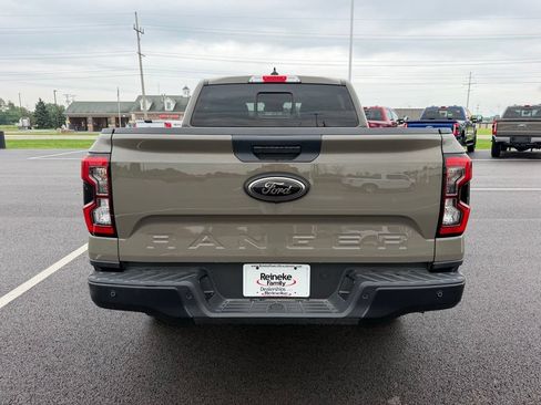 Used 2025 Ford Ranger Lariat w/ Black Appearance Package AWD/4WD image 6