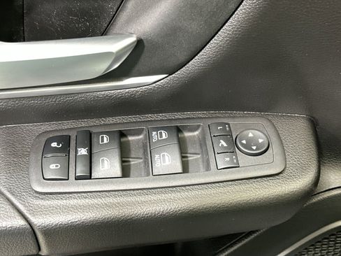 Used 2023 RAM 1500 Big Horn image 16